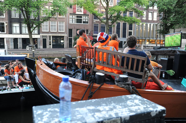 Amsterdam During World Cup: Boats