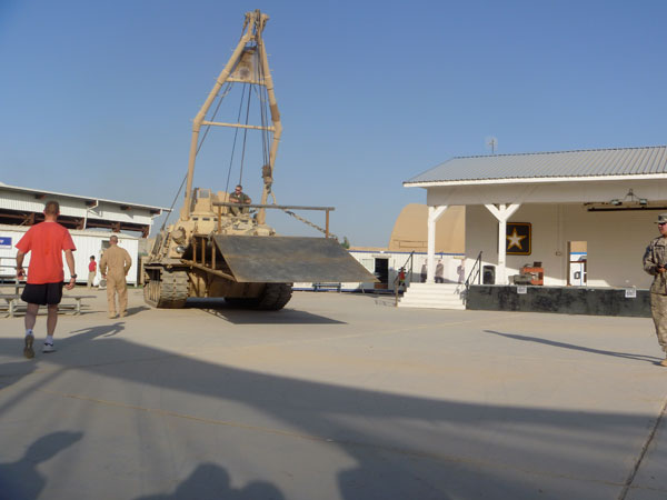 Furlong in Iraq: tanks and ramps