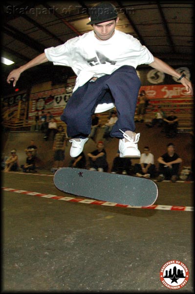 Game of Skate - Robbie Kirkland - nollie flip