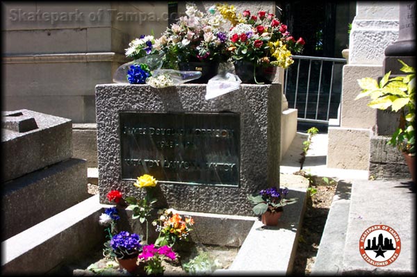Matt Selego's Euro Trip - Jim Morrison's Grave