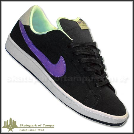 Nike SB Classic Shoes in stock at SPoT 